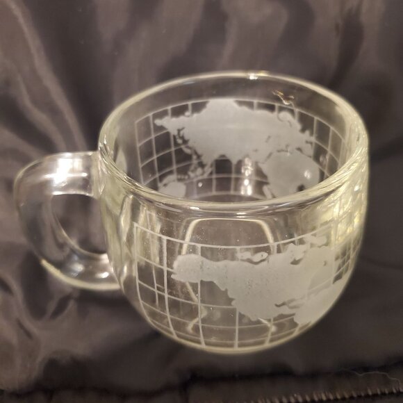 2 Vtg Nestle Nescafe World Globe Mugs Frosted Etched MCM - Picture 2 of 6